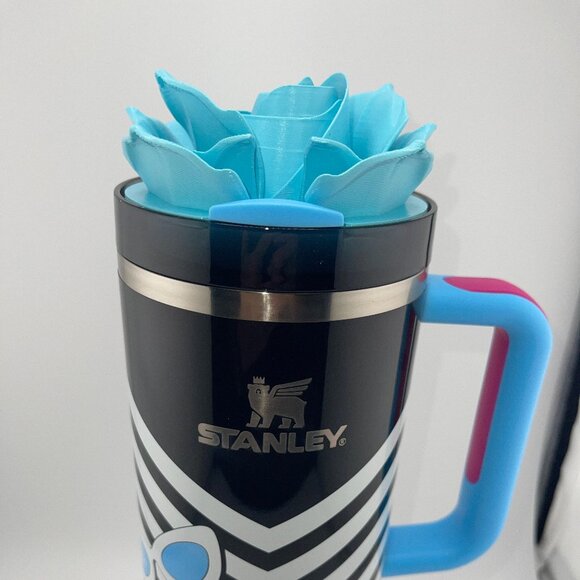 3D Rose Tumbler Topper that fit the new Barbie x Stanley 1959 Original lids - Picture 2 of 10